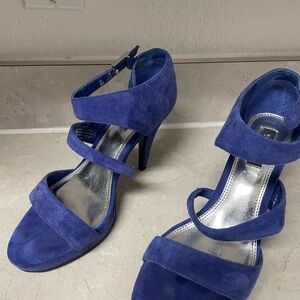 White House/Black Market Chic Blue Suede Women's Heels